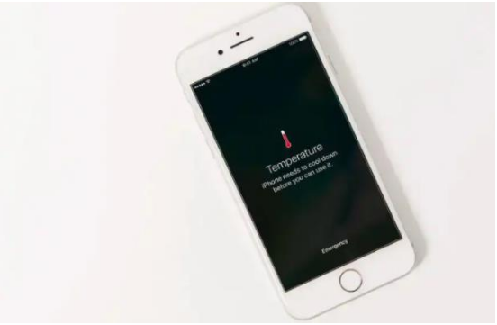 西流河镇苹果手机维修分享iPhone 手机发热如何快速降温 